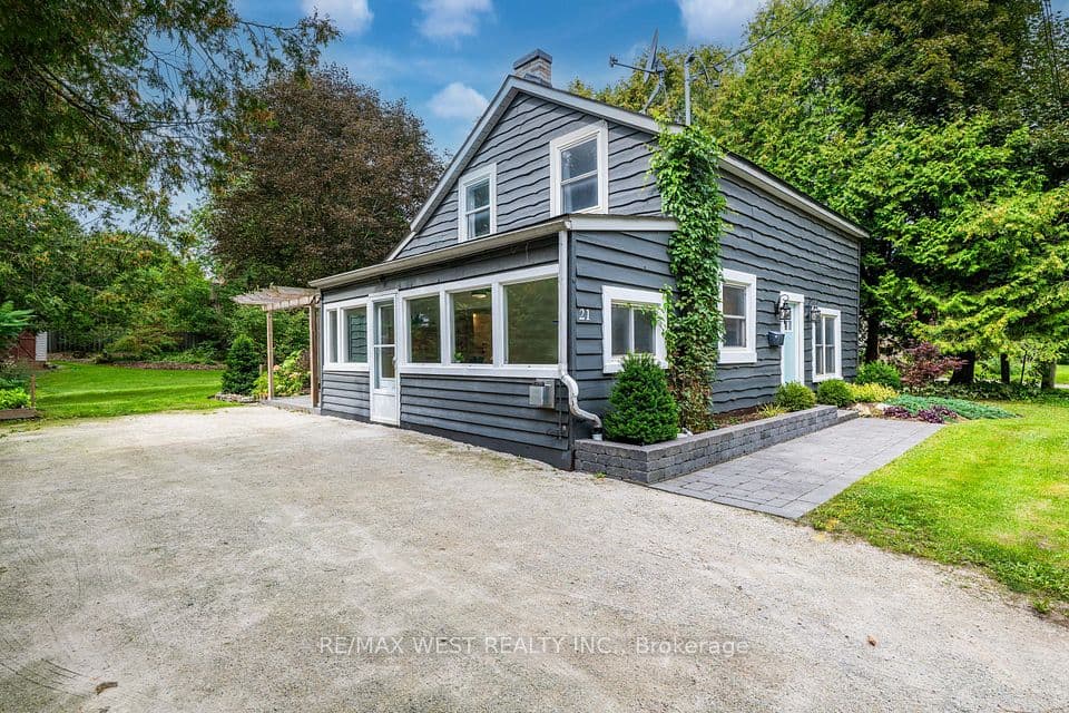 21 Mill Street, Amaranth, ON L9W 3Z3 – main photo