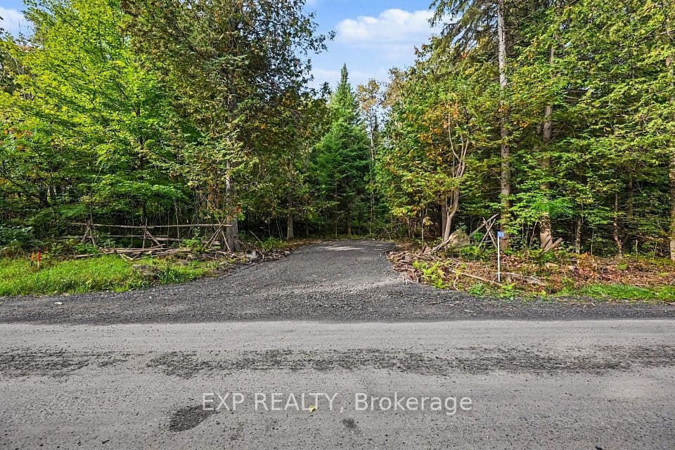 1579 Darling Road, Lanark Highlands, ON K0A 1P0 – main photo