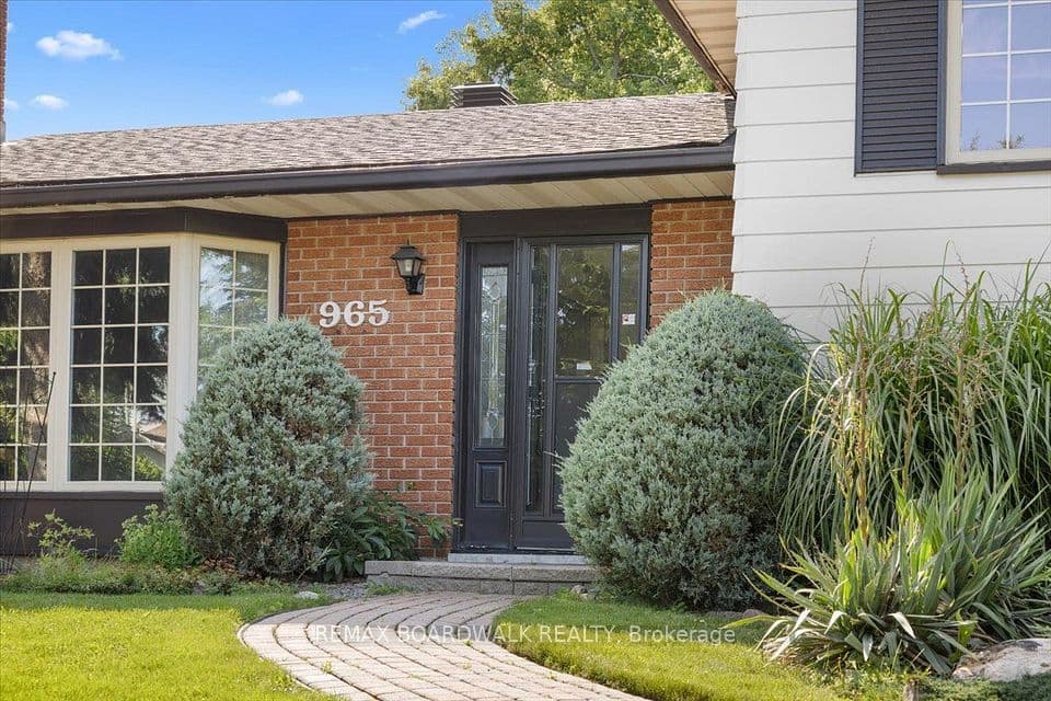965 Cahill Drive W, Hunt Club - Windsor Park Village and Area, ON K1V 9H9 – photo 3