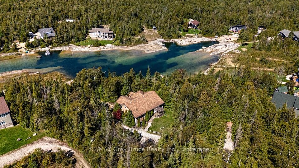 150 Walter Charman Drive, Northern Bruce Peninsula, ON N0H 2M0 – main photo