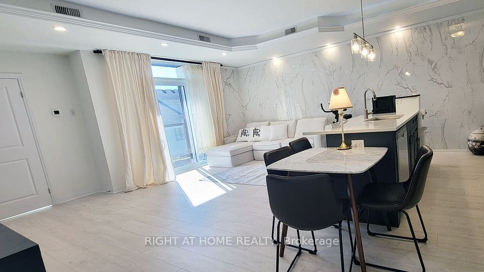 142 Foamflower Place 12, Waterloo, ON N2V 0G9 – photo 3