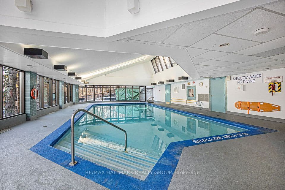 263 Botanica Private 77, Dows Lake - Civic Hospital and Area, ON K1Y 4P9 – photo 2