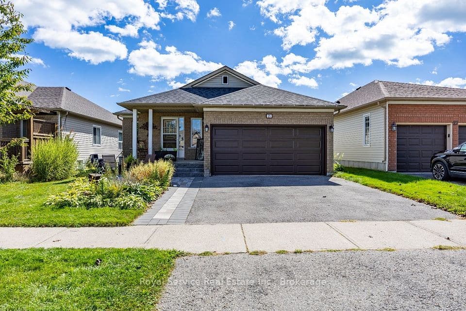 25 Huffman Avenue, Port Hope, ON L1A 4K1 – photo 2