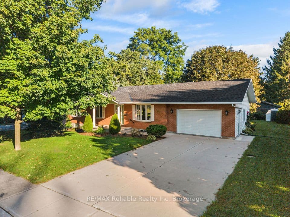 183 Spencer Street, Central Huron, ON N0M 1L0 – main photo