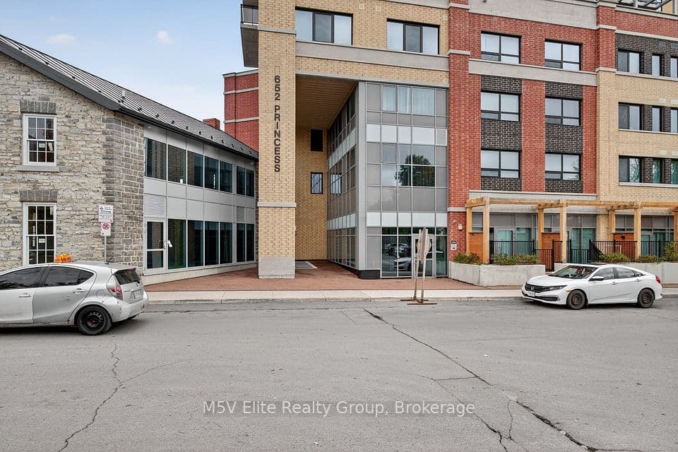 652 Princess Street 341, Kingston, ON K7L 3Z9 – photo 2