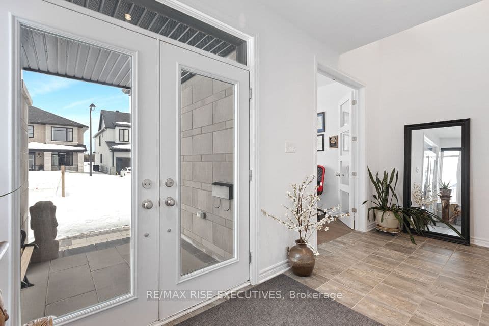 165 Finsbury Avenue, Stittsville - Munster - Richmond, ON K2S 2P5 – photo 2