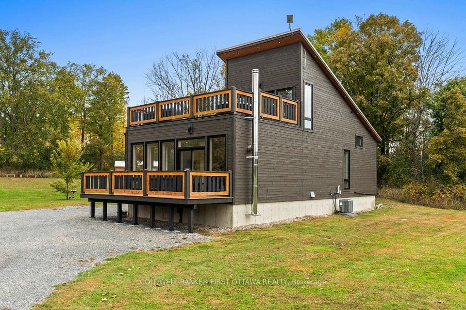 4210 Scotch Line Road, Tay Valley, ON K7H 3C5 – photo 2