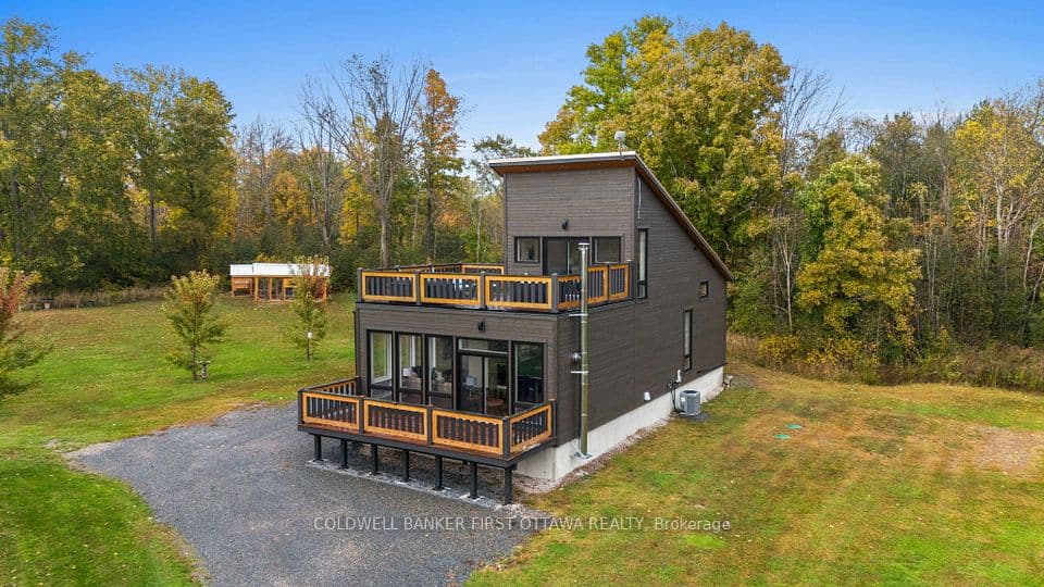 4210 Scotch Line Road, Tay Valley, ON K7H 3C5 – main photo