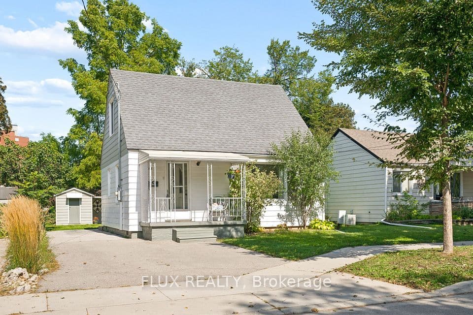 40 Perth Road, Kitchener, ON N2M 3G5 – main photo