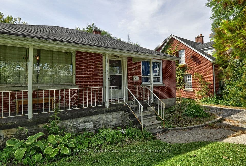 273 Albert Street, Waterloo, ON N2L 3T7 – photo 3