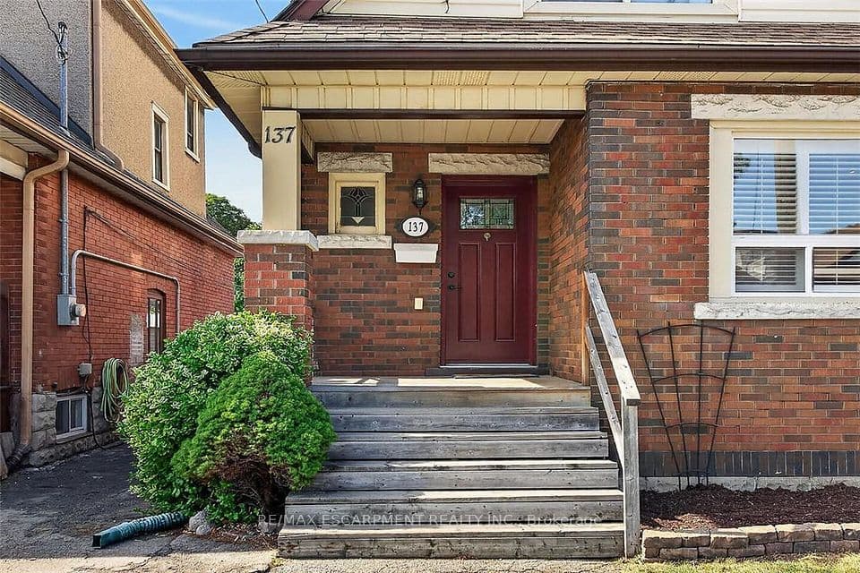 137 Cope Street, Hamilton, ON L8H 5B3 – photo 3