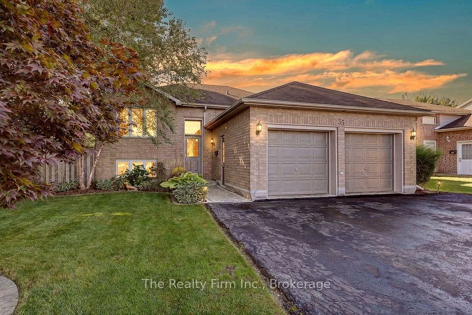 35 Beech Boulevard, Tillsonburg, ON N4G 5R8 – main photo