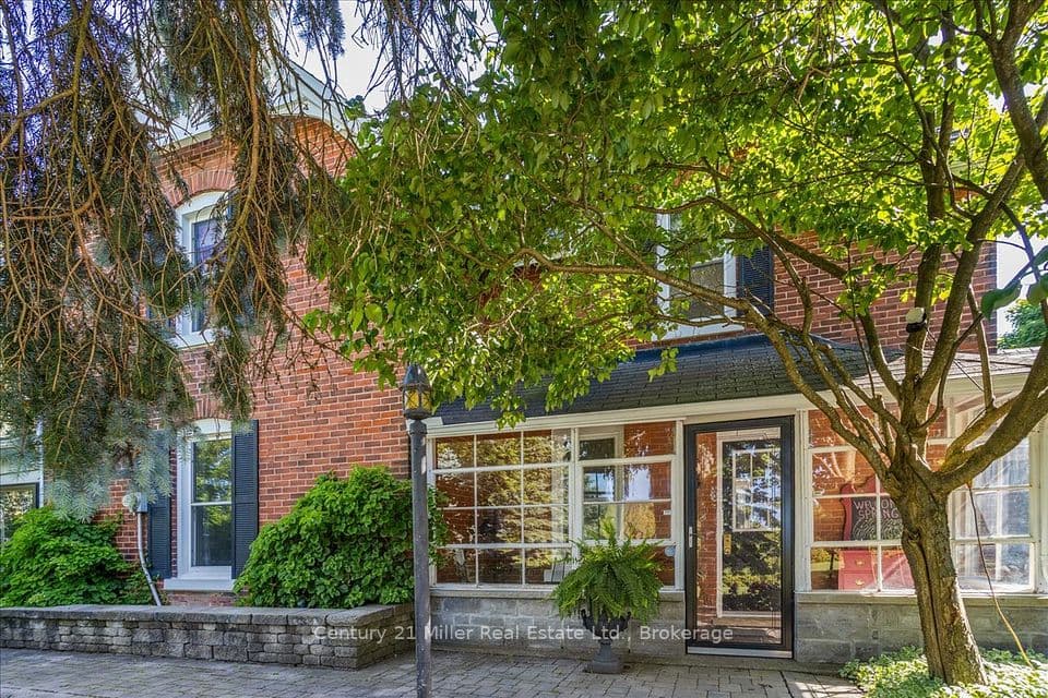 585 Dundas Street E, Hamilton, ON L8B 0G7 – photo 3