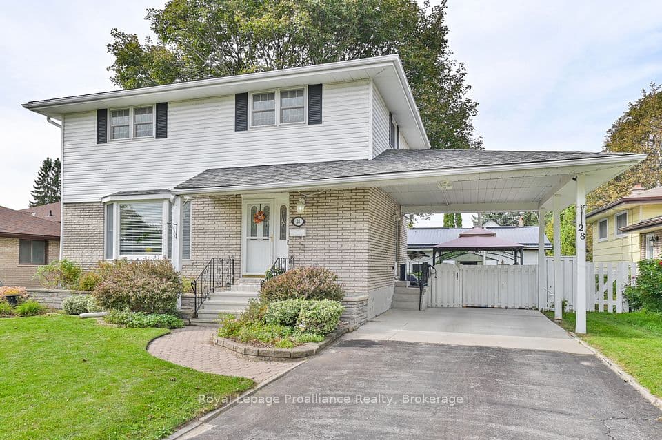 28 Shoniker Avenue, Quinte West, ON K8V 2B5 – main photo