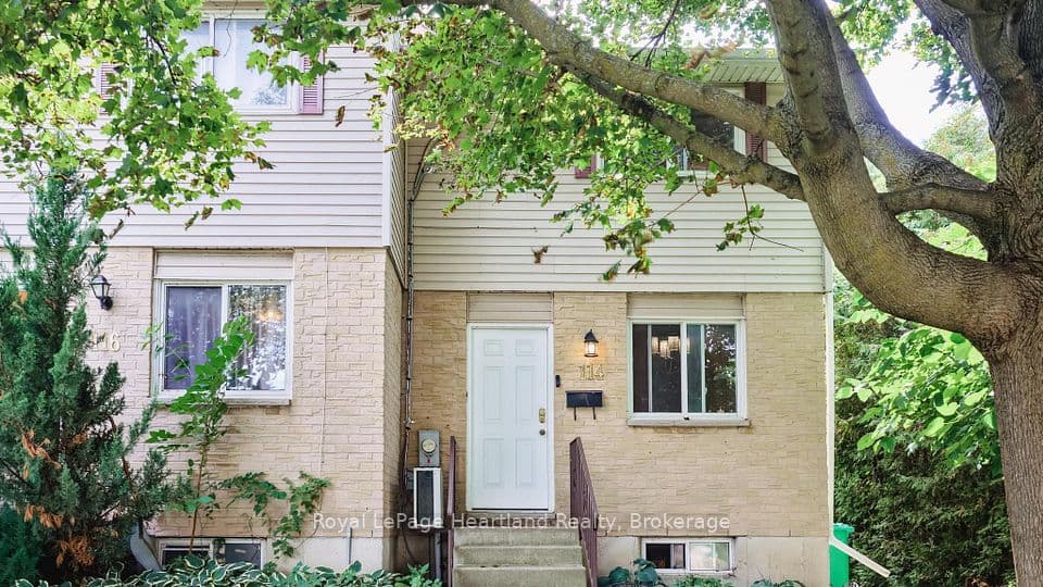 114 Bennett Street E, Goderich, ON N7A 4H4 – main photo