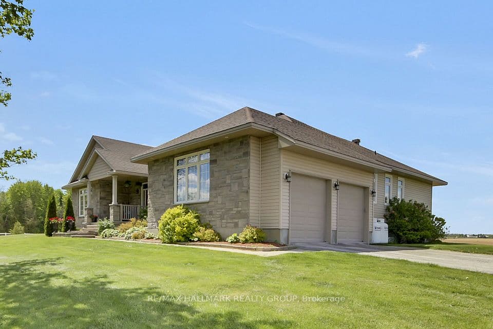 7479 Bleeks Road, Stittsville - Munster - Richmond, ON K0A 1B0 – photo 3