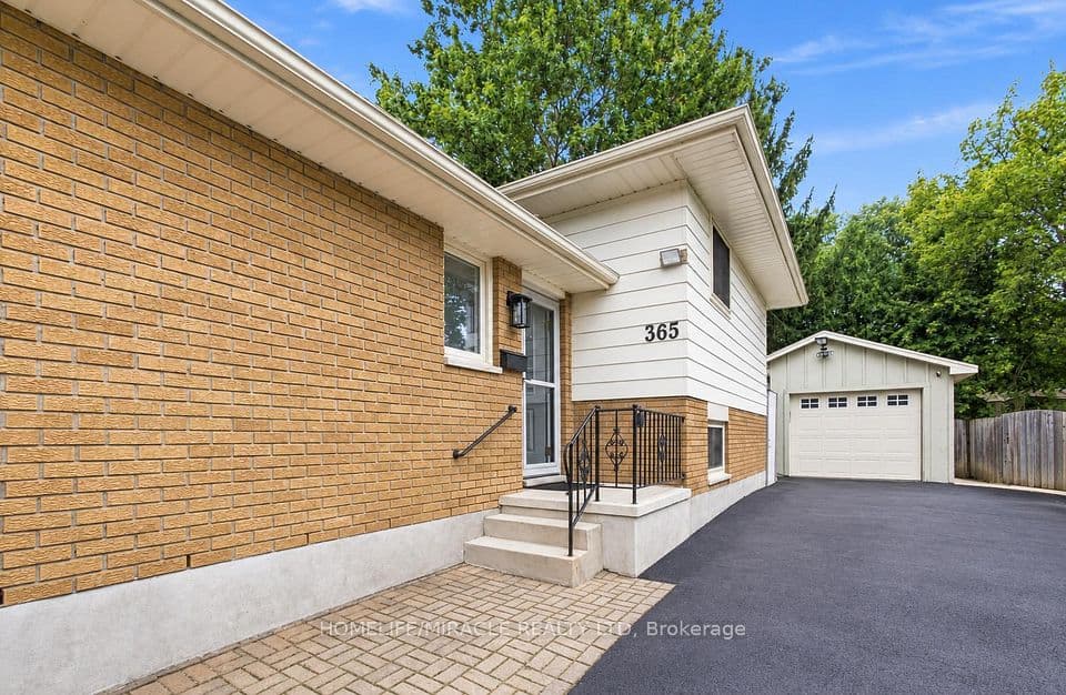 365 Blue Forest Drive, London North, ON N6G 3K1 – photo 2