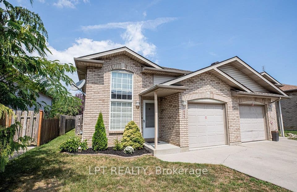 11866 Brouillette Court, Tecumseh, ON N8N 5C7 – main photo