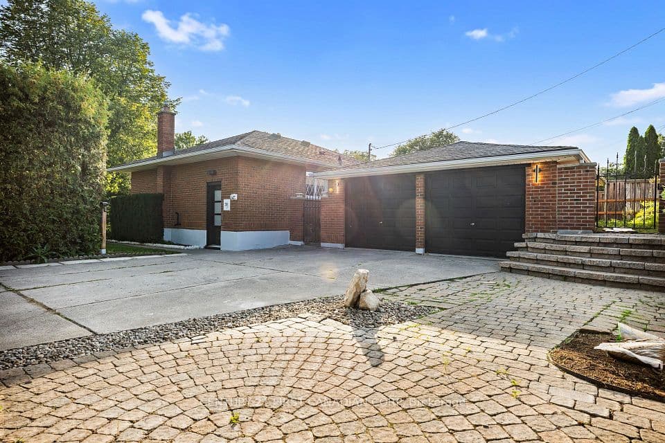 38 Silverdale Crescent, London South, ON N5Z 4A6 – photo 3
