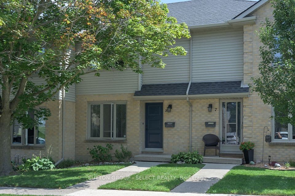 925 Lawson Road 8, London North, ON N6G 4X3 – photo 2