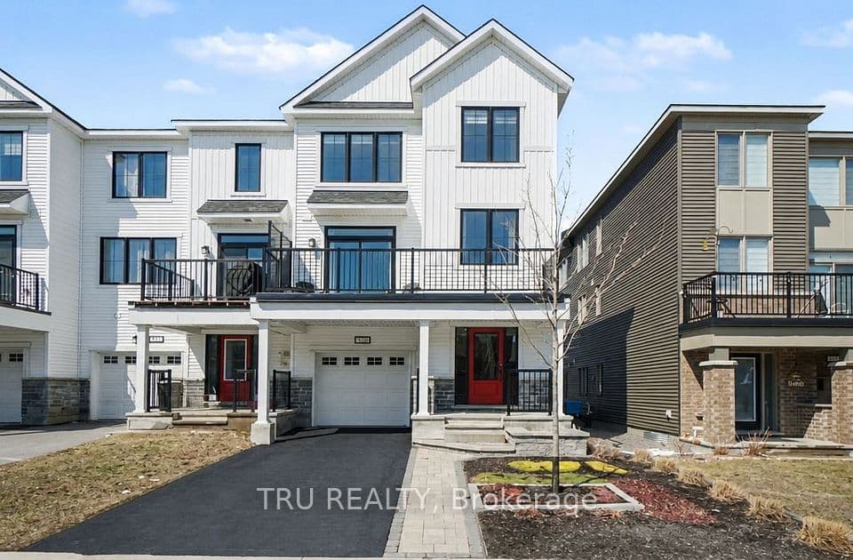 520 Rye Grass Way, Barrhaven, ON K2J 7A1 – main photo