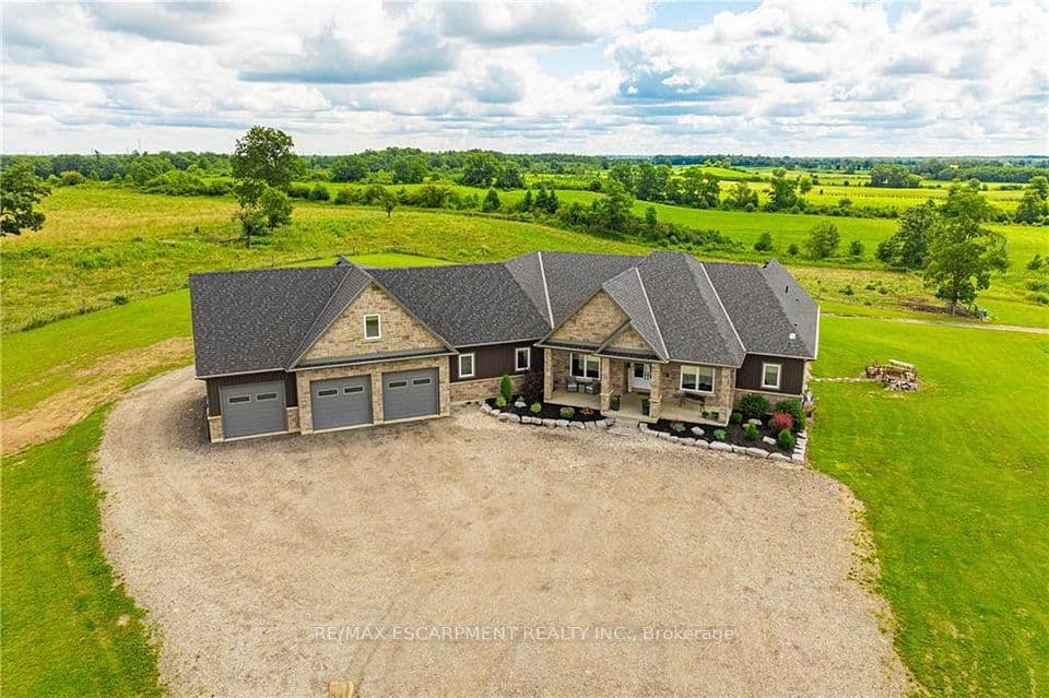 4 Middleport Road, Brant, ON N3W 2G9 – photo 2