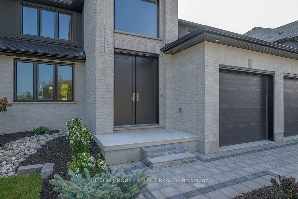 118 TIMBERWALK Trail, Middlesex Centre, ON N0M 2A0 – photo 2