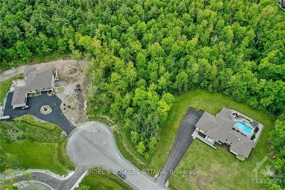 212 TERBOL Court 21, Kanata, ON K2W 0E7 – photo 2